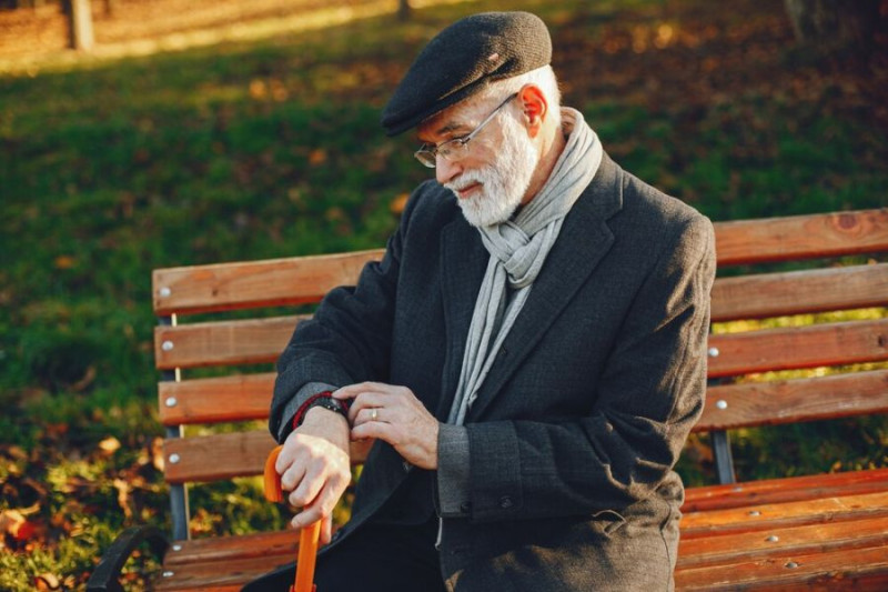 Więcej pieniędzy dla seniorów. Jakie warunki trzeba spełnić?